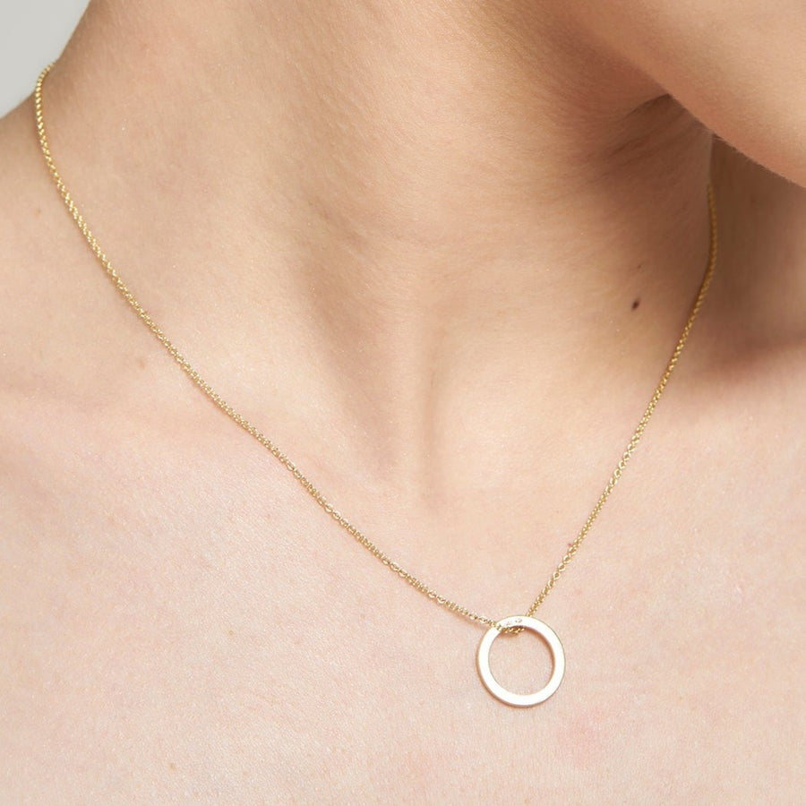 9ct Gold Ring Pendant & Chain