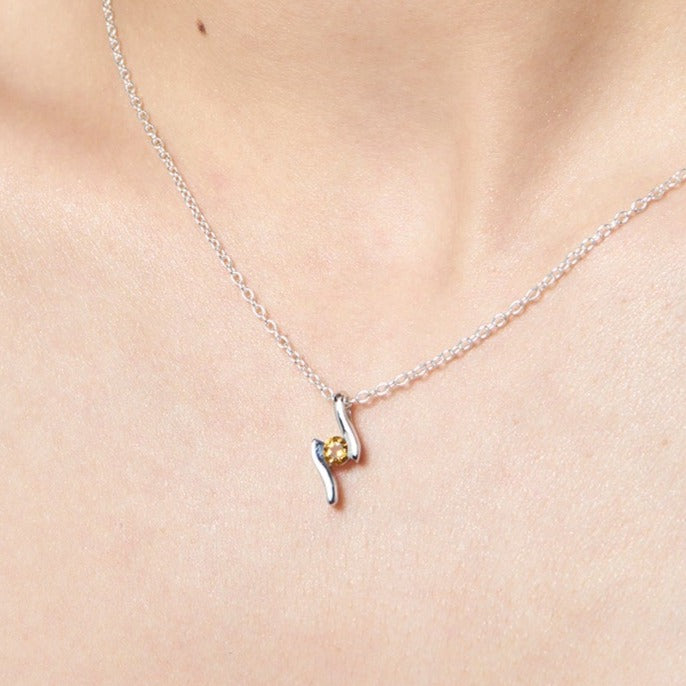 Sterling Silver Citrine Pendant & Chain